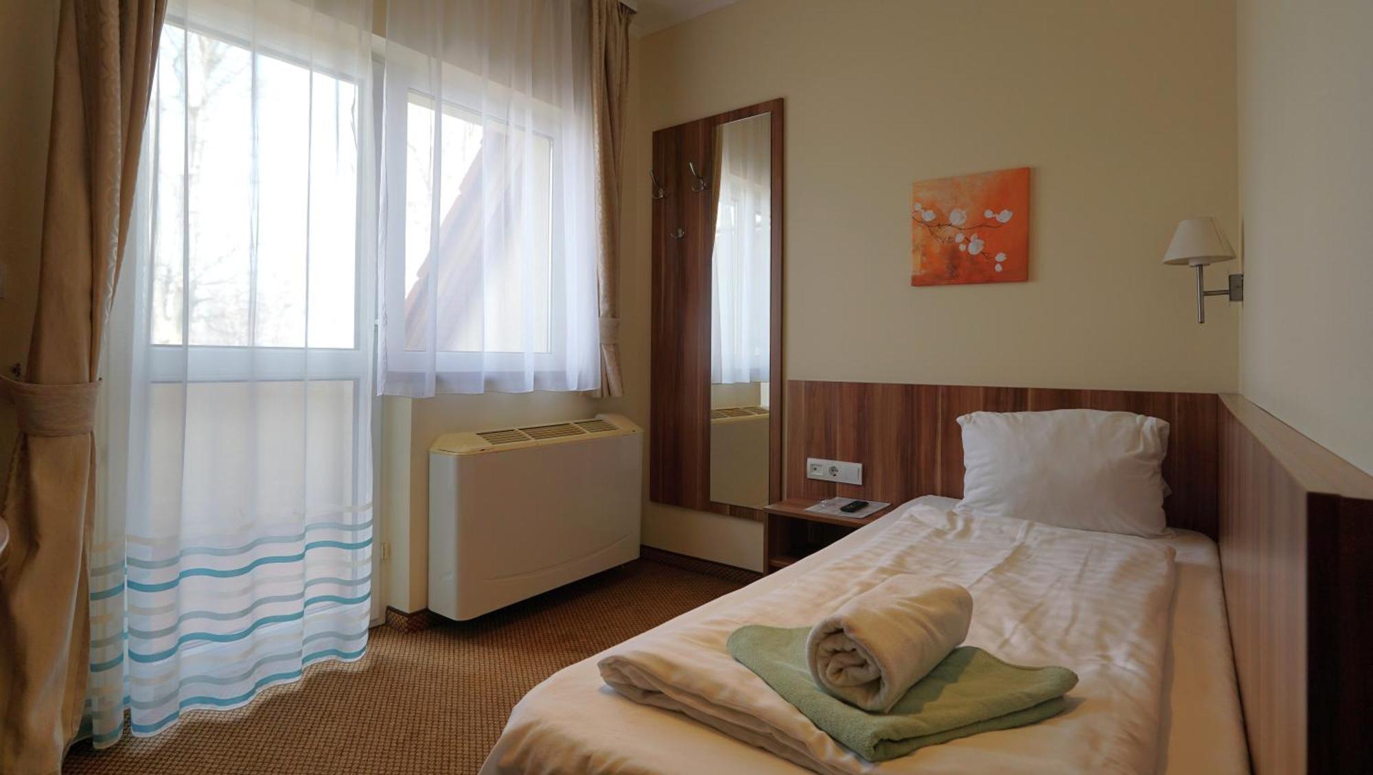 Balaton Colors Beach Hotel 希欧福克 客房 照片