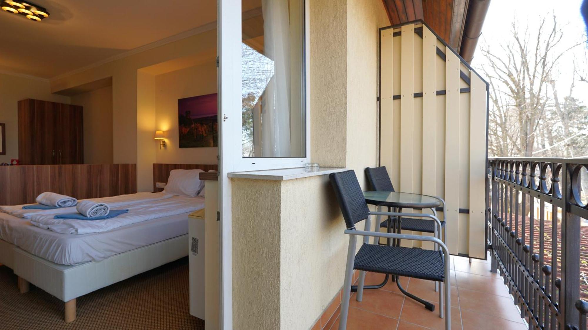 Balaton Colors Beach Hotel 希欧福克 外观 照片